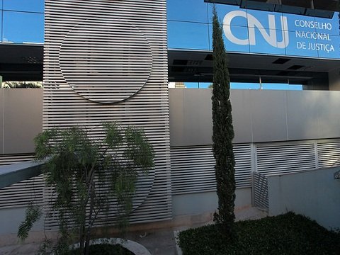 CNJ