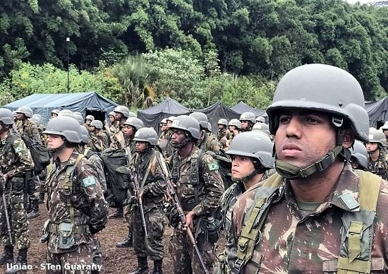 Brigada de Montanha do Exército Brasileiro - Passagem da Insígnia