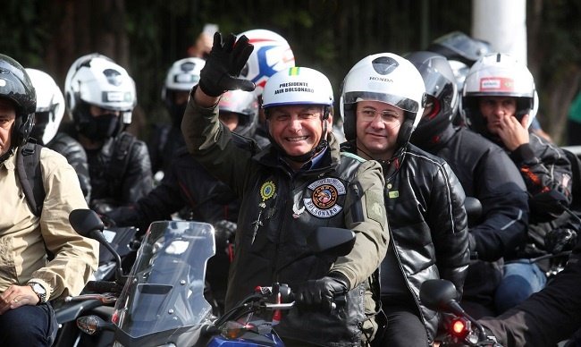Bolsonaro de moto em SP