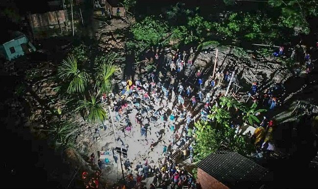Desmoronamento em Manaus